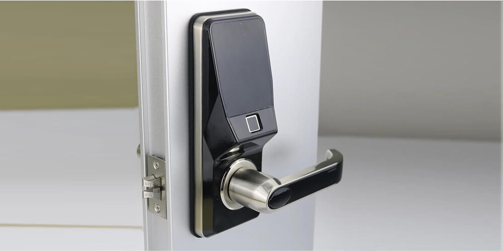 Fingerprint Door Lock: A Guide to Its Function and Advantage-01