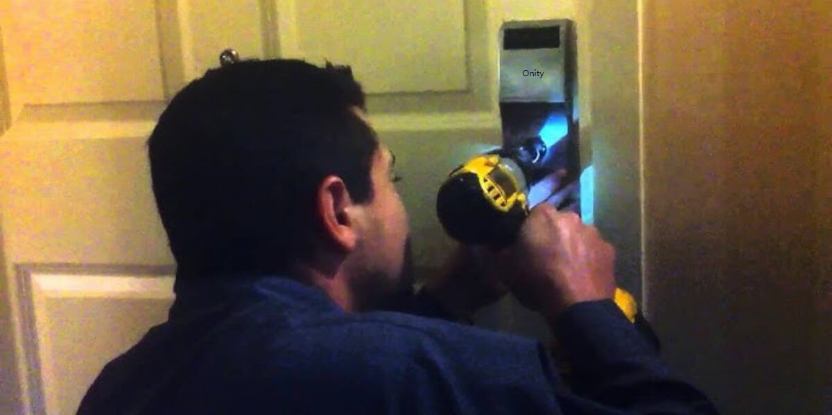 install-Onity-lock